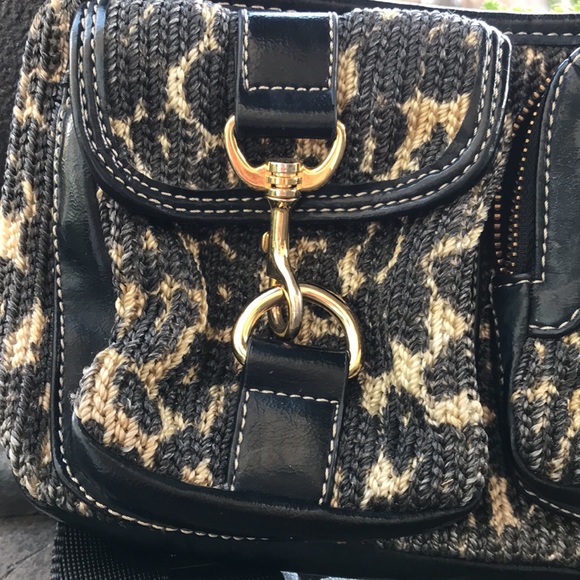 The Sak Cheetah Animal Print Fanny Pack Waist Belt Purse - Picture 4 of 11